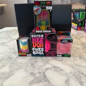 Super Fuzz Ball + Nice-Sicle & Jelly Squish Set - Pink Multicolor
